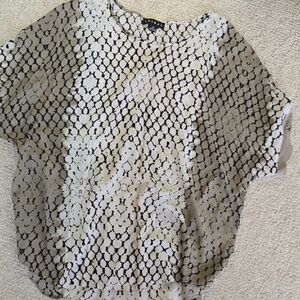 Tribal Top. Like New!